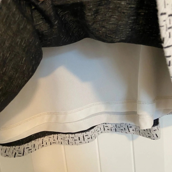 EUC | LOFT women’s stretch material miniskirt — size 8 - Picture 3 of 7